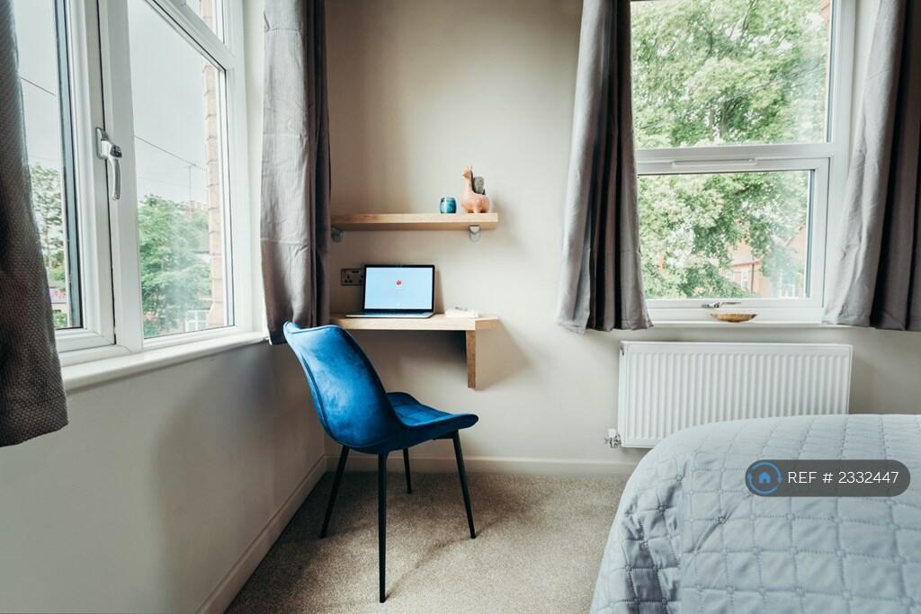 Additional image 10 of Victoria Road, Tamworth, B79