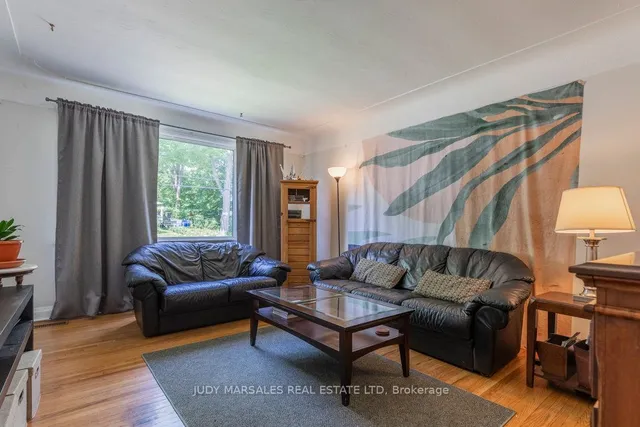 Additional image 4 of 62 Alma St