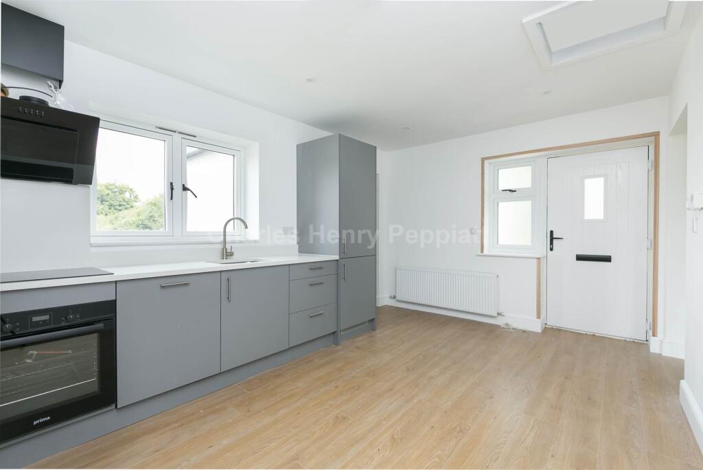 Additional image 3 of Shenley Lane, St Albans, AL2