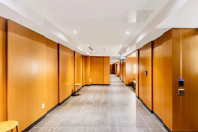 Additional image 26 of 2221 Yonge St Unit 2911