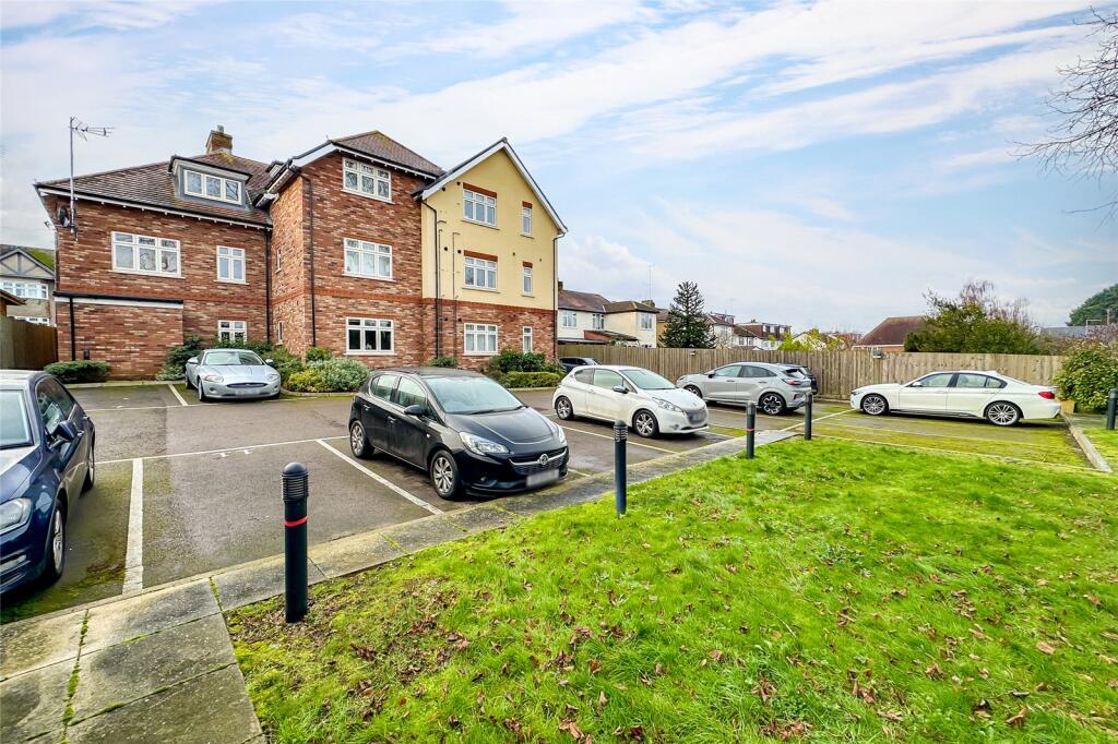Additional image 10 of St Margarets Court, Cross Way, Harpenden, Hertfordshire, AL5