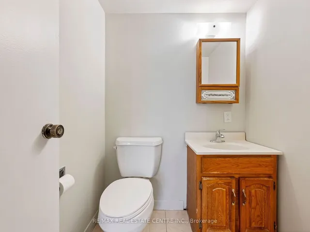 Additional image 28 of 15 Kensington Rd Unit 101