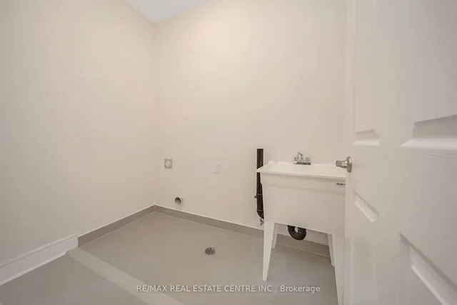 Additional image 35 of 3 Kessler Dr