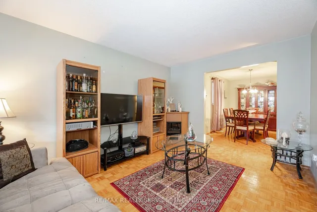 Additional image 3 of 171 Montrose Ave