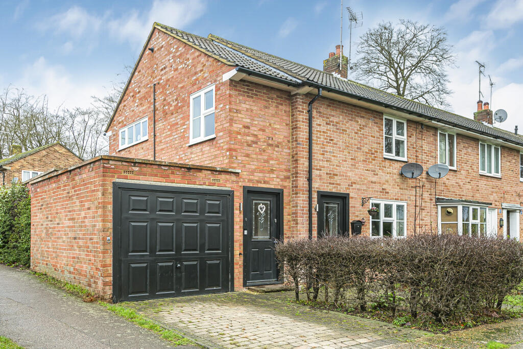 Knightsfield, Welwyn Garden City, Hertfordshire, AL8