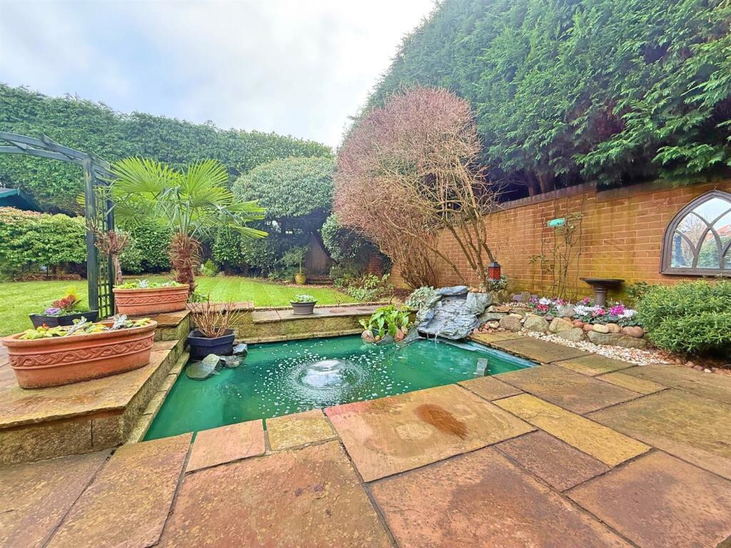 Additional image 38 of Shelley Drive, Streetly, Sutton Coldfield