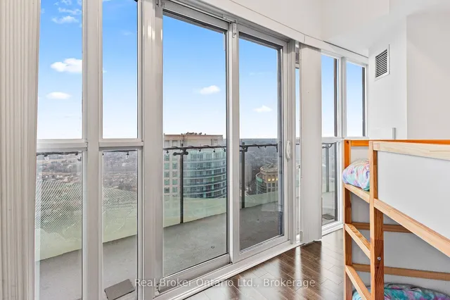 Additional image 30 of 50 Absolute Ave Unit 3701