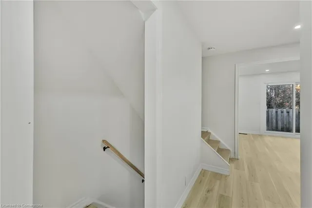 Additional image 16 of 1420 Garth St Unit 5