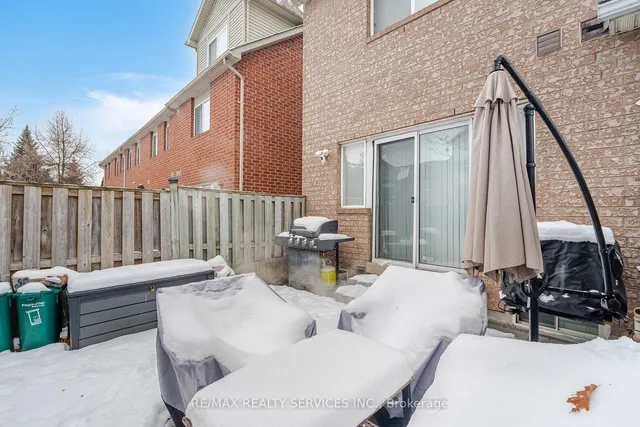 Additional image 32 of 47 Spadina Rd Unit 32