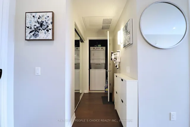 Additional image 33 of 95 Dundas St Unit 318