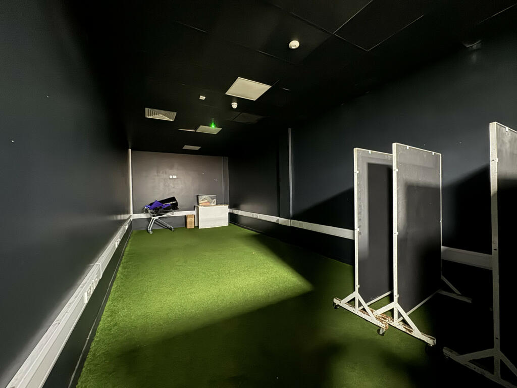 Additional image 4 of High Street, West Bromwich, West Midlands, B70