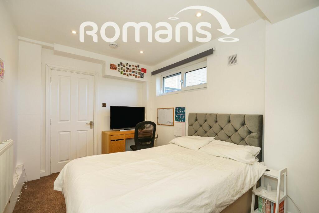 Additional image 5 of The Hollow