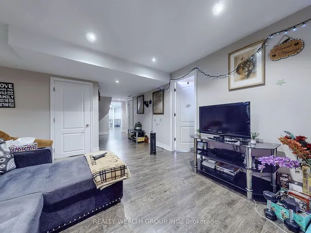 Additional image 33 of 12 Stonecrop Rd