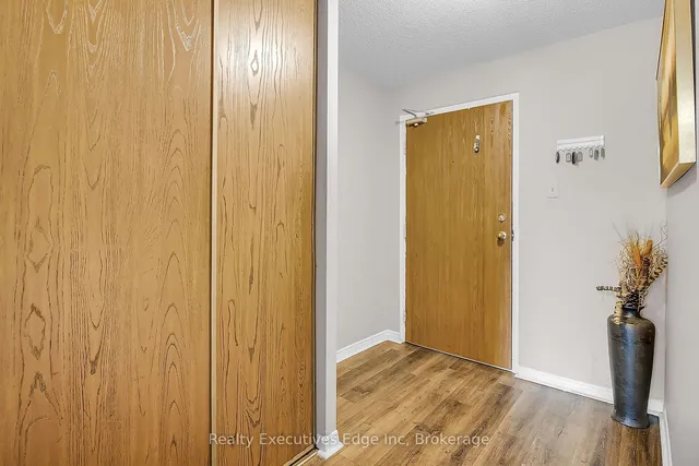 Additional image 7 of 35 Green Valley Dr Unit 105