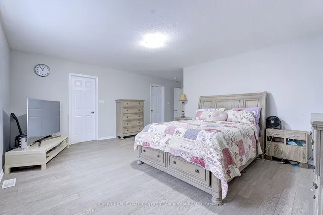 Additional image 16 of 590 Remembrance Rd