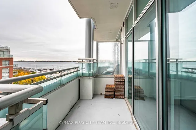 Additional image 20 of 600 Queens Quay Unit SPH07