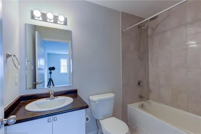 Additional image 25 of 1989 Ottawa St Unit 51