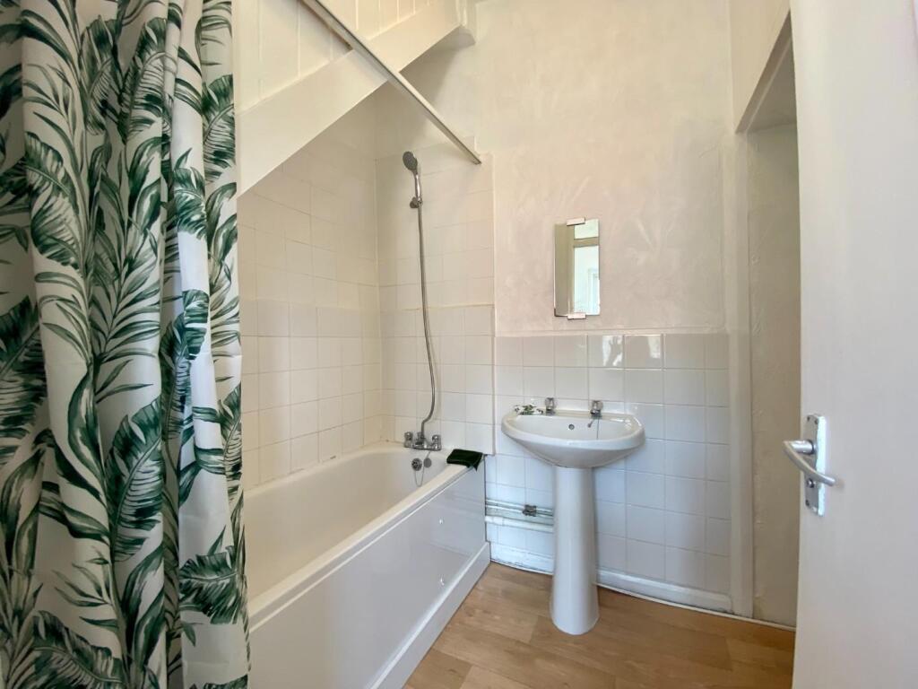 Additional image 7 of Wells Road