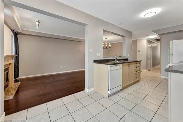 Additional image 13 of 7 Southside Pl Unit 37