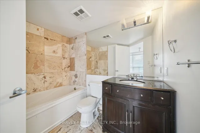 Additional image 26 of 550 Queens Quay Unit 809