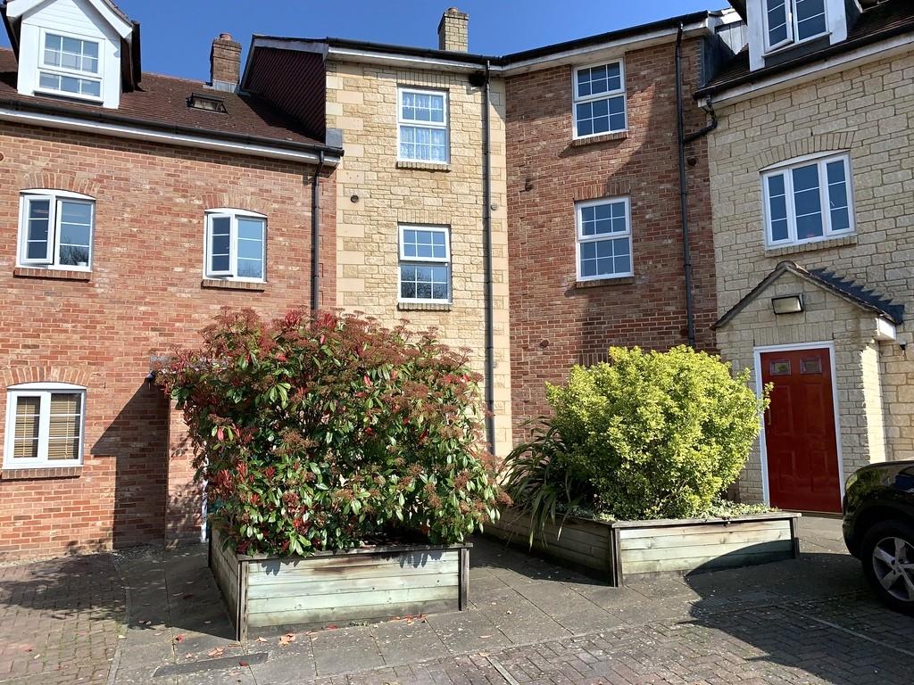 Holly Court, Wincanton, Somerset, BA9