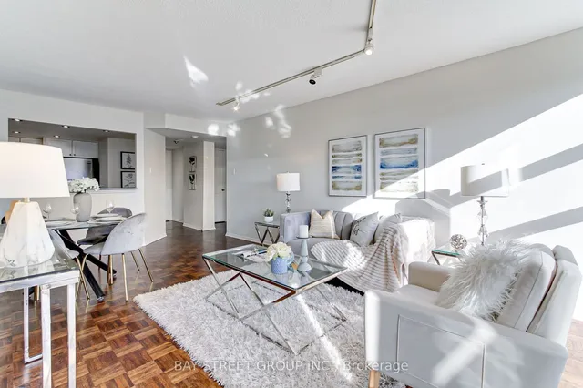 Additional image 10 of 705 King St Unit 913