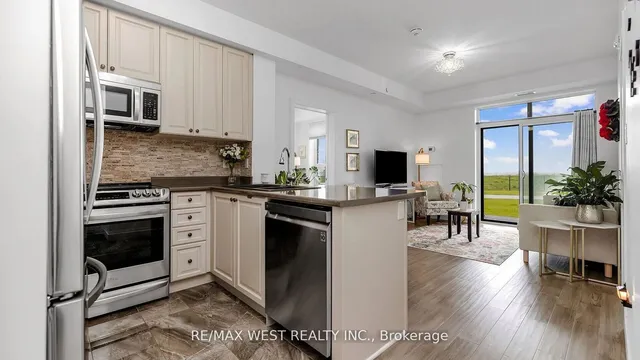 Additional image 17 of 101 Shoreview Pl Unit 131