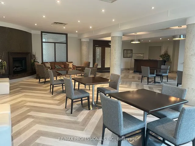 Additional image 15 of 3830 Bathurst St Unit 108