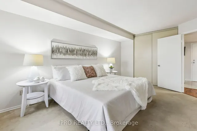Additional image 10 of 2466 Eglinton Ave Unit 707