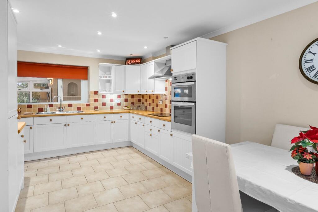 Additional image 5 of Victoria Park, Castle Cary, Somerset, BA7