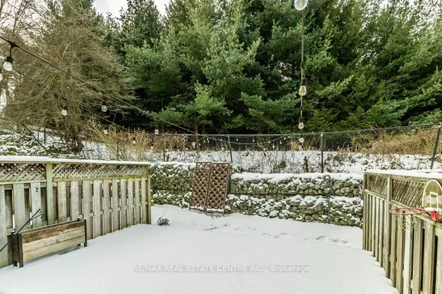 Additional image 32 of 26 Moss Blvd Unit 77