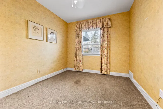 Additional image 16 of 138 Perry Cres