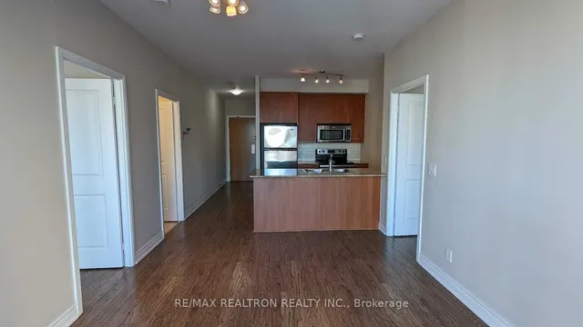 Additional image 16 of 88 Broadway Ave Unit 1201