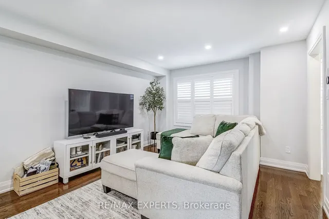 Additional image 23 of 79 Mayland Tr