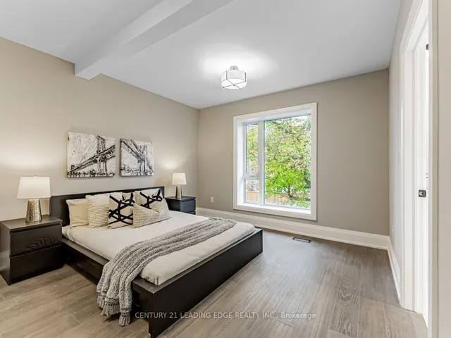 Additional image 24 of 19 DONALDA Cres