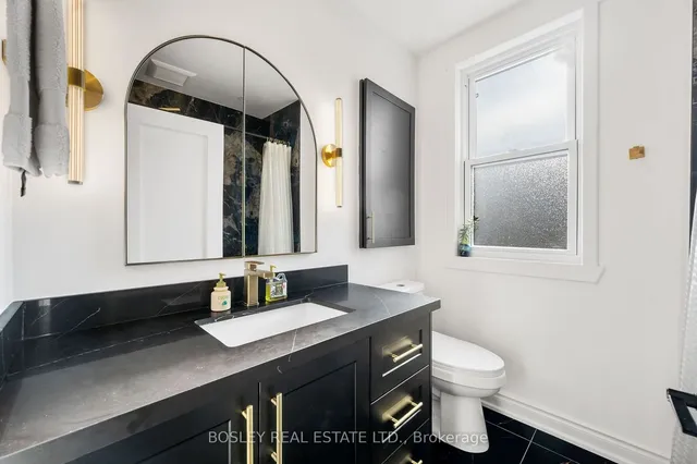 Additional image 30 of 103 Manning Ave