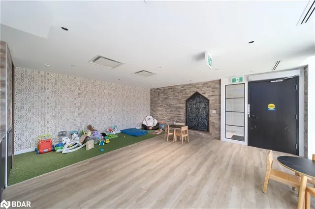 Additional image 24 of 2300 St Clair Avenue West Unit 118