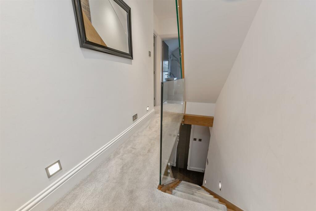 Additional image 9 of Sandridge Road, St. Albans