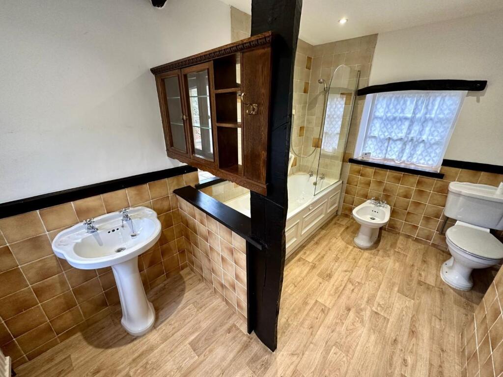 Additional image 12 of Lane Ends, Nelson