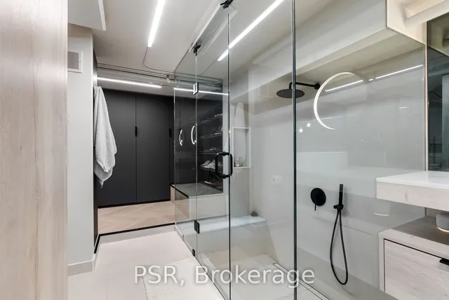 Additional image 21 of 90 Sumach St Unit 503