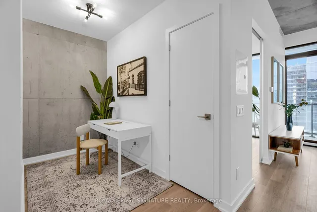 Additional image 10 of 55 Ontario St Unit 2207