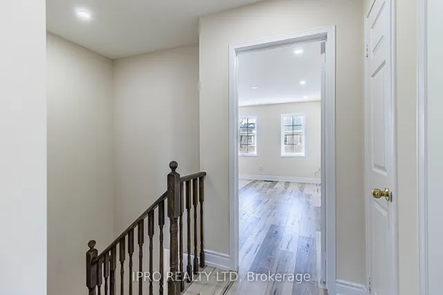 Additional image 26 of 43 Axelrod Ave