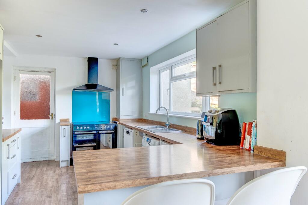 Additional image 8 of Foxlydiate Crescent, Redditch, Worcestershire, B97