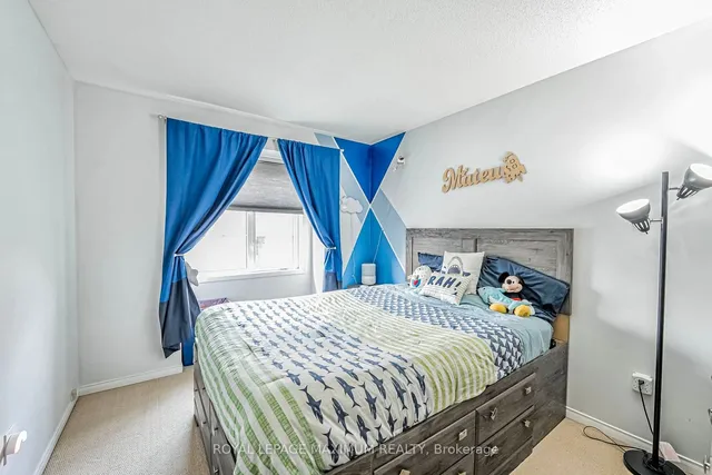 Additional image 26 of 21 Pioneer Ave