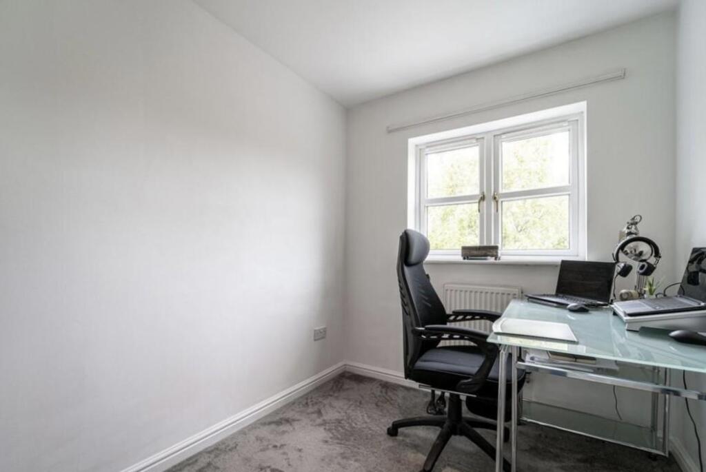 Additional image 11 of Dickens Heath Road, Solihull