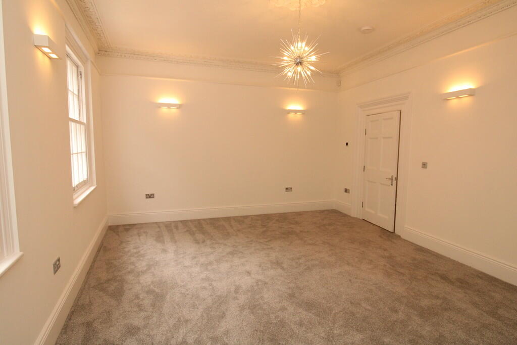 Additional image 18 of 49 Lee Crescent