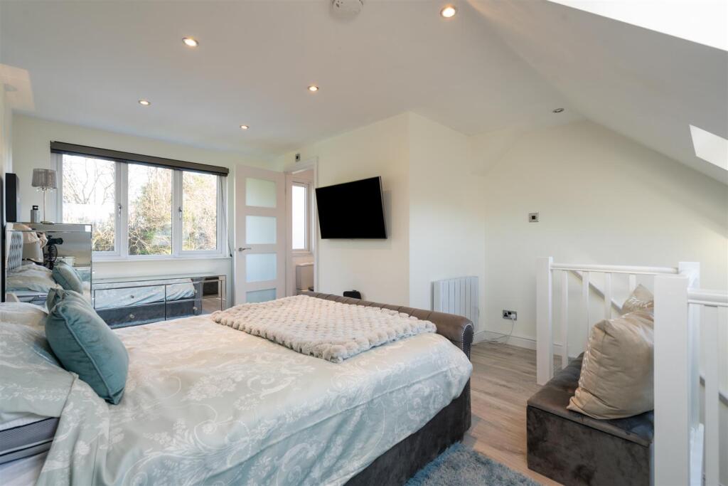 Additional image 8 of Ashbrook Crescent, Solihull