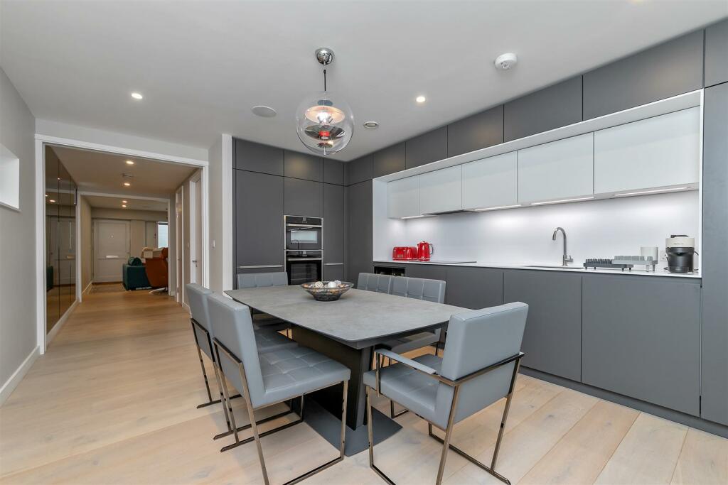 Additional image 8 of London Road, St. Albans