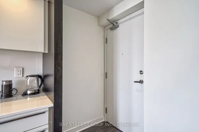 Additional image 13 of 15 Grenville St Unit 4301