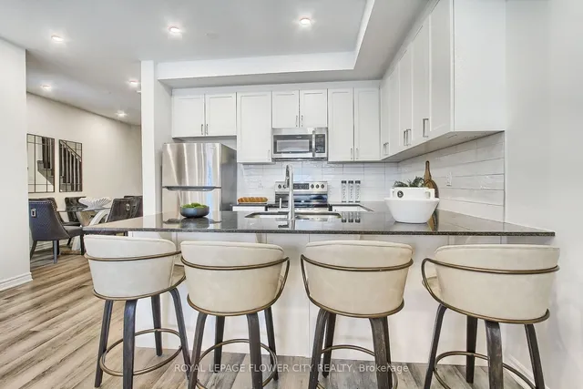 Additional image 7 of 1565 Moira Cres